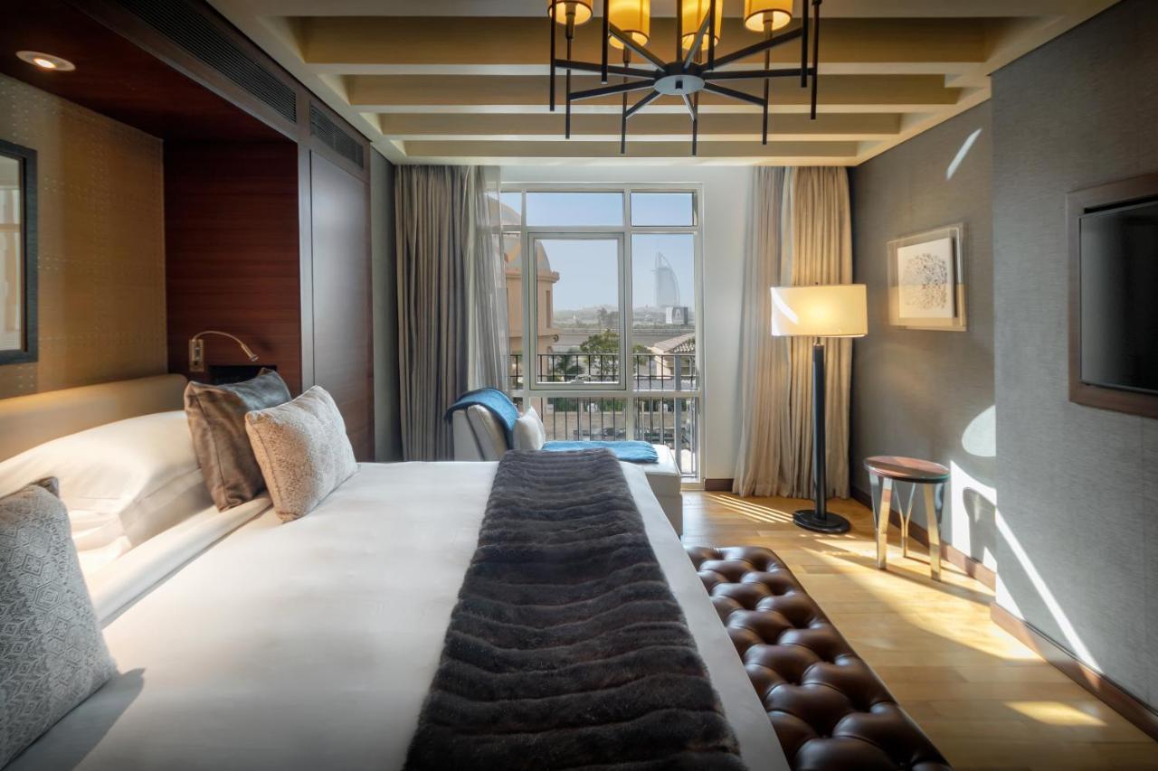 Aspen Chalets By Kempinski Hotel Mall Of The Emirates Дубай Экстерьер фото